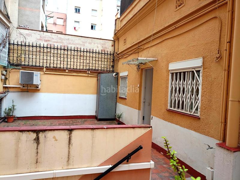 Foto c1e238f7-22a0-4100-bb6b-c3d7b642d73c. Rez-de-chaussée avec chauffage dans Guinardó Barcelona