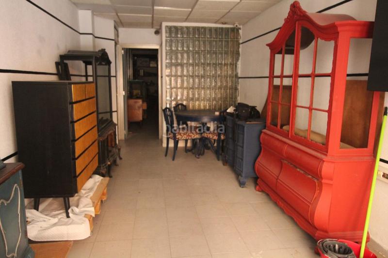 Foto 7329ce06-7253-45c0-8ea6-ed1650c1b886. Geschäftsraum in El Camp de l´Arpa del Clot Barcelona