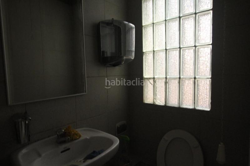 Foto 3a3f92bc-b445-49f6-b035-9d5827c64b35. Local comercial en El Camp de l´Arpa del Clot Barcelona