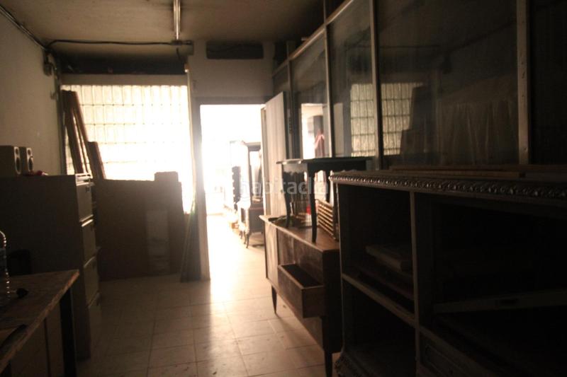 Foto 44f21f35-cebf-4969-bcf7-ed1a09199f60. Local comercial en El Camp de l´Arpa del Clot Barcelona