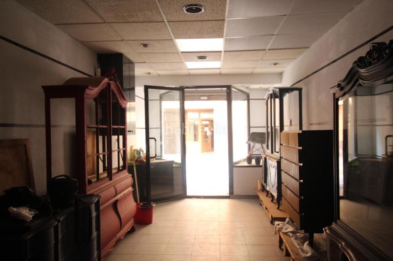 Foto a9422813-f9f0-45e4-88cd-f59c9cdca651. Local comercial en El Camp de l´Arpa del Clot Barcelona