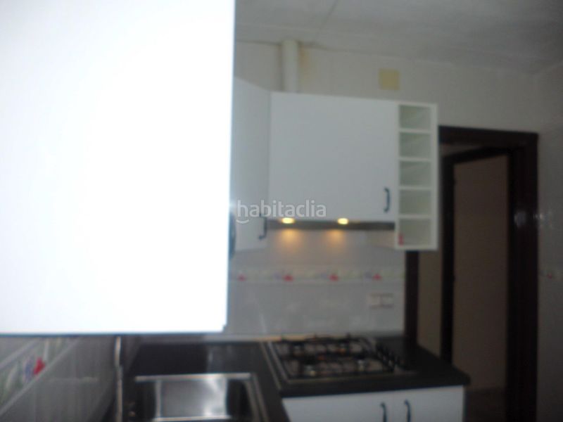 Foto 823b2798-8f74-473d-b89f-2d18530cd7b6. Pis a Almeda - El Corte Inglés Cornellà de Llobregat