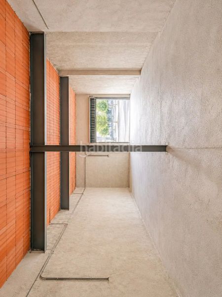 Foto f59d1654-c8dd-44da-9b93-db1d834327af. Estudi a Centro Colmenar Viejo