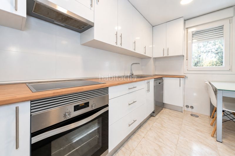 Foto 3d96ff88-ab38-4814-9df2-a6073f2fd884. Flat in plaza de los residenciales 14 in El Mirador Colmenar Viejo