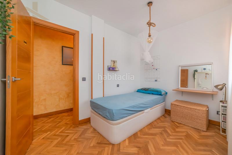 Foto d5b7baf1-1b6a-4f08-9a5c-de3ff6f894d9. Casa bifamiliare con camino riscaldamento parcheggio piscina in Colmenar Viejo