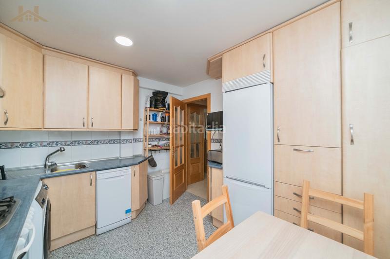 Foto 09c3ac83-dbe6-473a-a44f-83a551a5426c. Piso  en venta en plaza del maestro almeida, en Colmenar Viejo