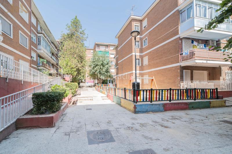 Foto 549988ee-6c8c-4427-8f29-e564ffc8d687. Piso  en venta en plaza del maestro almeida, en Colmenar Viejo