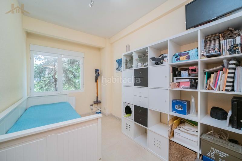 Foto f29a0efd-9575-40f8-a18c-90aea90f29cf. Piso  en venta en plaza del maestro almeida, en Colmenar Viejo
