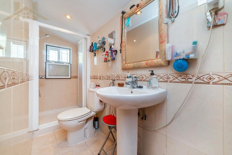 Foto e82f0f32-2adc-4375-b610-8ba39ad1335c. Towny house with heating parking pool in Fuente Santa Colmenar Viejo