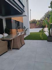 Rez-de-chaussée à Calle el manantial 3. Bajo en c/ el manantial