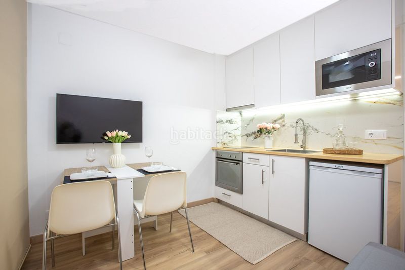 Foto 88afc499-c937-4f36-a570-e47e48a6483b. Apartament a Salatar Roses
