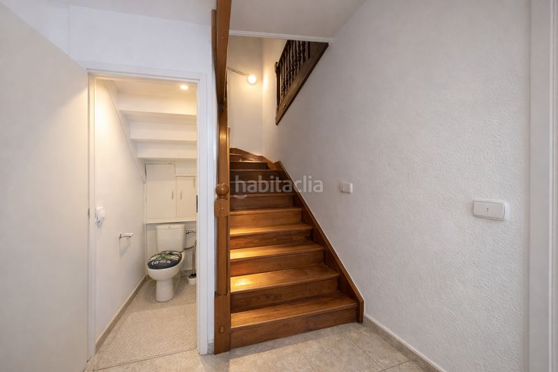 Foto c95452af-b702-4db3-a5b2-215a76ca582c. Casa adossada amb calefacció a Nord Roses