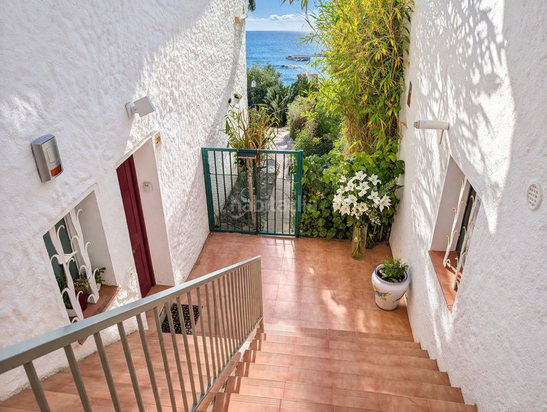Foto 1d25a118-c865-4b25-b341-c90a980c4088. Duplex avec chauffage piscine dans Puig Rom-Canyelles-Almadrava Roses