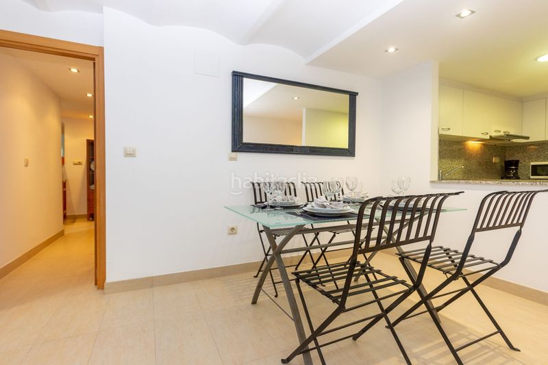 Foto 5a7c81f6-4f60-4e58-b610-25b3095d86fb. Apartament amb calefacció a Centre Roses