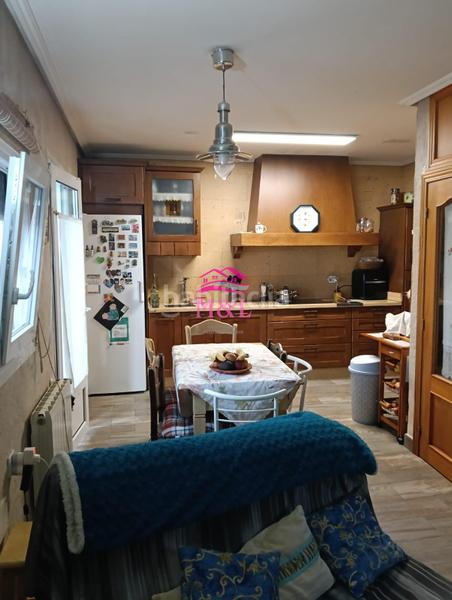 Foto 0fb42826-ee87-47ea-93ed-ad68d110e649. Casa con riscaldamento parcheggio piscina in Este Mérida