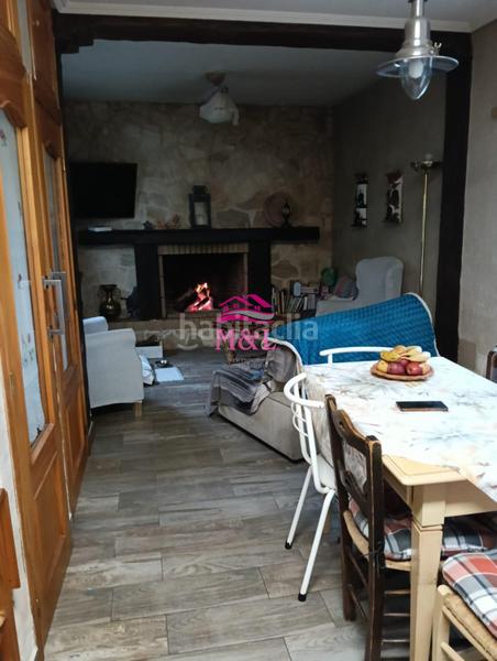 Foto dc2208ad-a0f8-44e5-b39c-b74a3653fefc. Casa con riscaldamento parcheggio piscina in Este Mérida