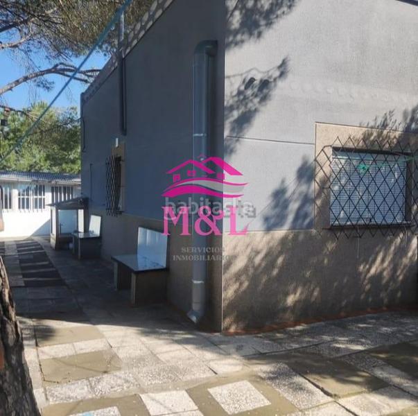 Foto d33b73c5-10bd-480e-b2b0-83929879258a. Masia amb aparcament a Norte Mérida