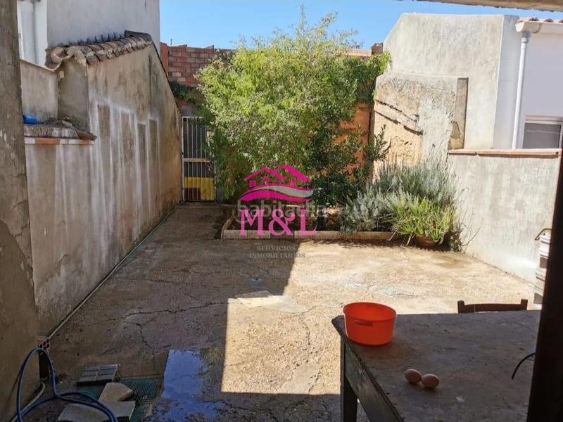 Foto c859a18c-25e6-4114-aed1-f7f889e610d8. Casa  en Villagonzalo