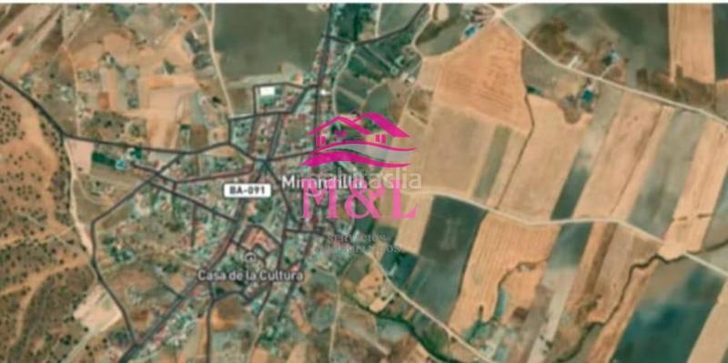 Foto 4482f25e-f28e-4395-a370-d7f40d151f84. House in Mirandilla