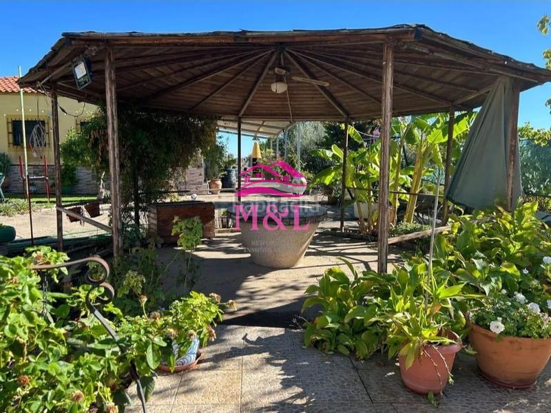 Foto 1a49db94-7b35-41c0-a9ef-781eaf9c8dc8. Mas avec parking dans Oeste Mérida