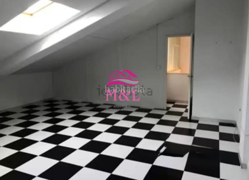 Foto 04bc2a77-ab3d-4081-9960-ada08956aff4. Chalet mit heizung parking in Oeste Mérida