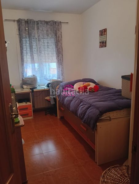 Foto dd9a9ecf-deed-496c-8a96-b567d84703b1. Casa amb calefacció aparcament a Este Mérida