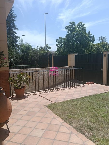 Foto db5499c1-e10f-48a0-9ed9-3a84fd3cac06. Chalet mit heizung parking in Centro Mérida