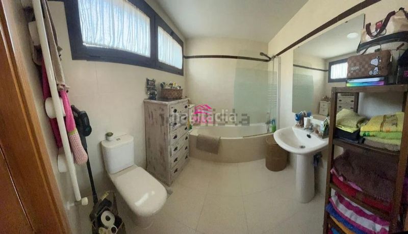 Foto d04631b5-0b64-40d8-8621-41889c659ab8. Xalet amb calefacció aparcament piscina a Oeste Mérida