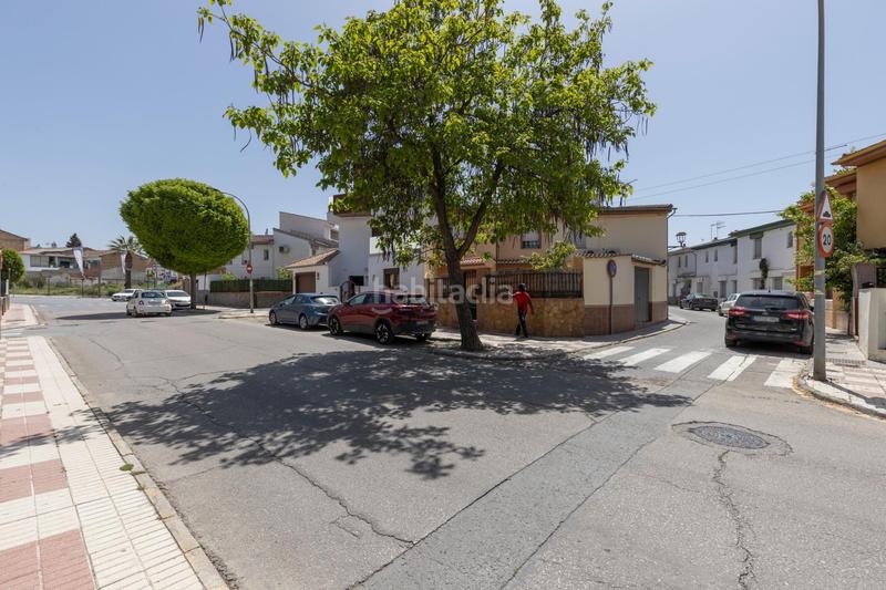 Foto 074b42f6-fbb8-4110-9a29-fa30176faaa9. Casa adosada  luminosa en zona las mimbres, en Maracena