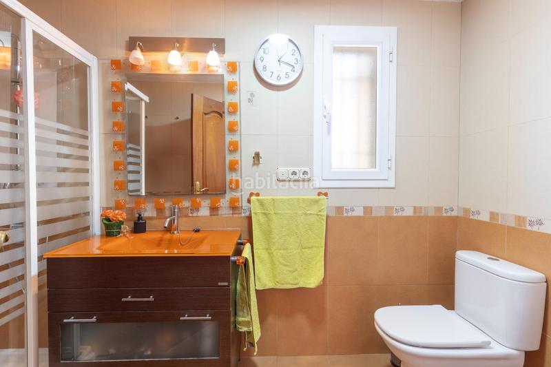 Foto 89acd42e-5282-46fa-a3b6-3618b7836509. Casa adosada  luminosa en zona las mimbres, en Maracena