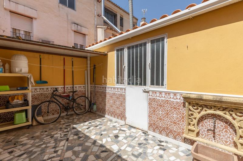 Foto 960bd34e-bc16-4243-8ba7-6c353aab7bb1. Casa adosada  luminosa en zona las mimbres, en Maracena