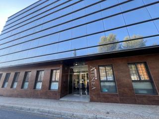 Miete Büro  Calle calle del periodista fernando gómez de la cruz 17. Oficina diáfana y moderna en barrio de los periodistas  granada