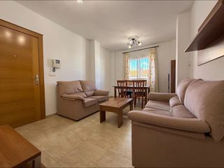 Rent Flat  Calle mejico. Piso en alquiler en albolote  amplio, luminoso y con garaje cerr