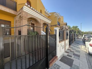 Semi detached house in PRINCESA SOFIA