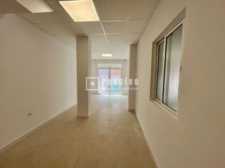Local Comercial a Alfacar. Oportunidad de inversión en alfacar a 15 min de granada capital
