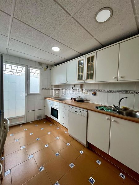Foto f4890aa1-29d5-4c88-b401-fa380e227f1d. Affitto duplex con riscaldamento in Barrio de Zaidín Granada