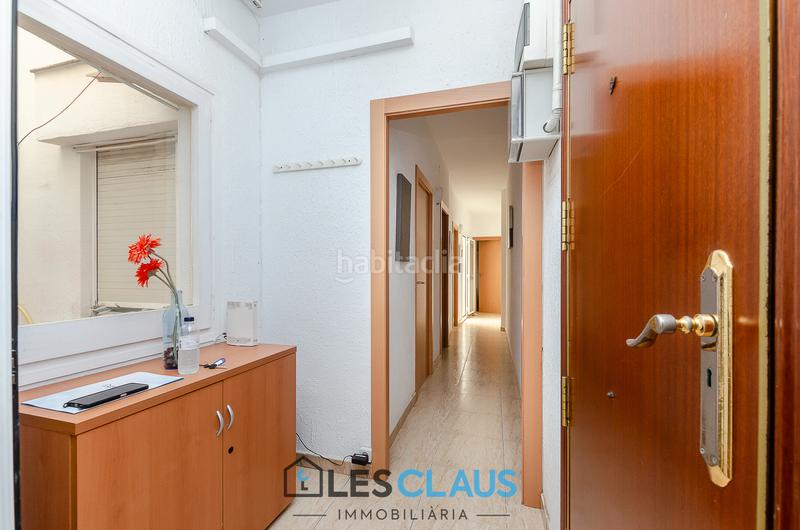 Foto 847a3026-0767-4541-9cc4-63c3e9ab5085. Piso en Hostafrancs Barcelona