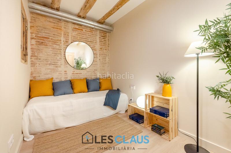 Foto b3e323cb-110c-43b4-bec0-96aeb4569418. Appartamento con riscaldamento in Hostafrancs Barcelona
