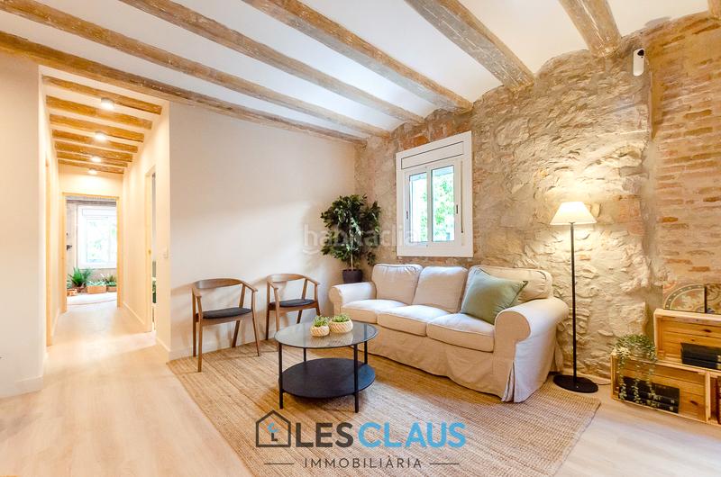 Foto d8704b4a-4e54-4153-a9bf-b9514c765063. Appartamento con riscaldamento in Hostafrancs Barcelona