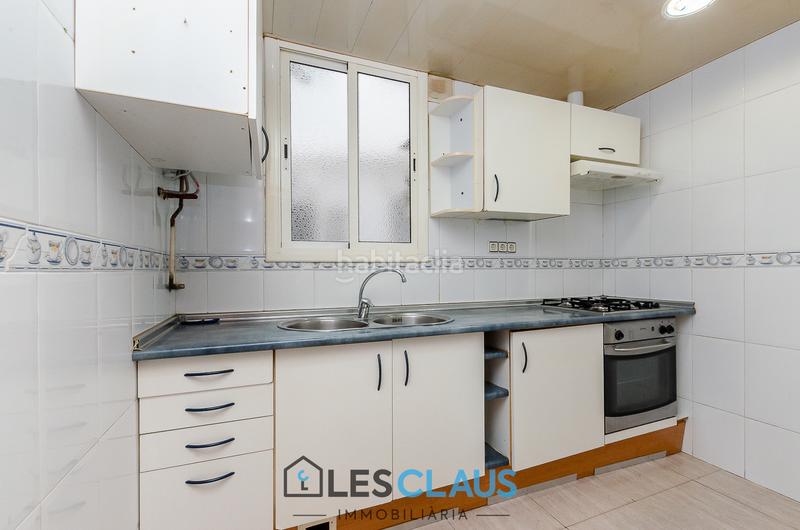 Foto 5722b43b-fced-4548-ab13-4740214ab2e3. Flat in La Torrassa Hospitalet de Llobregat (L´)