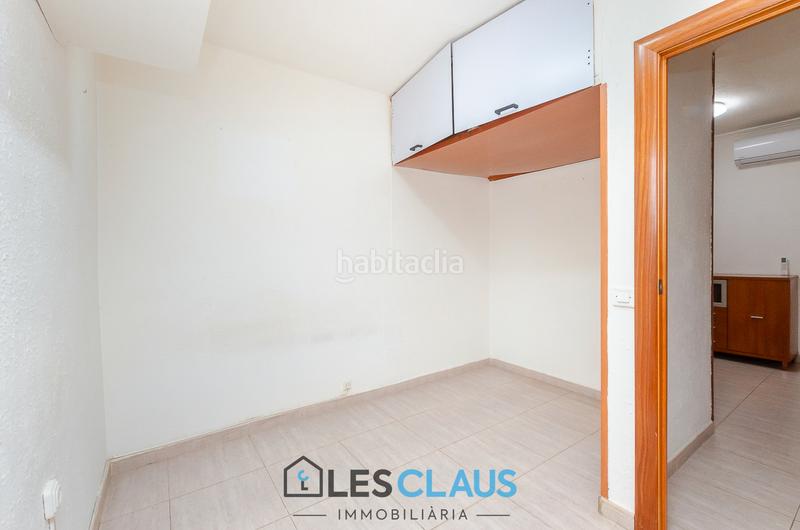 Foto 60b19f13-cecd-4da3-a108-57ae87e68260. Flat in La Torrassa Hospitalet de Llobregat (L´)