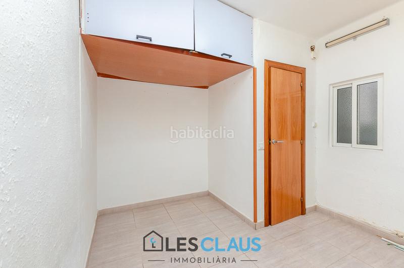 Foto 647a26db-ab6d-445e-a8e7-565b3a773aee. Flat in La Torrassa Hospitalet de Llobregat (L´)