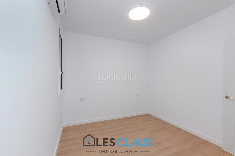 Foto d19e98a6-fae9-493e-b18c-5575f356607c. Etagenwohnung mit heizung in Barri de les Corts Barcelona