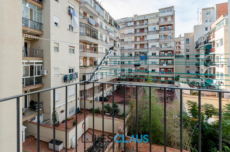 Foto 5f7a1fd0-698e-4330-8eed-18cbe8ca0491. Flat with heating in Barri de les Corts Barcelona