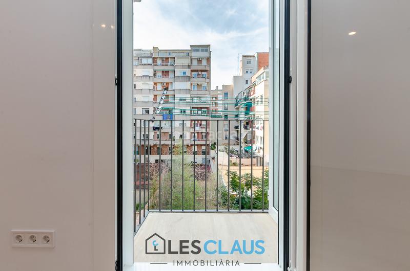 Foto 72b1ebaa-3b43-4578-bcbe-1674770d1938. Flat with heating in Barri de les Corts Barcelona