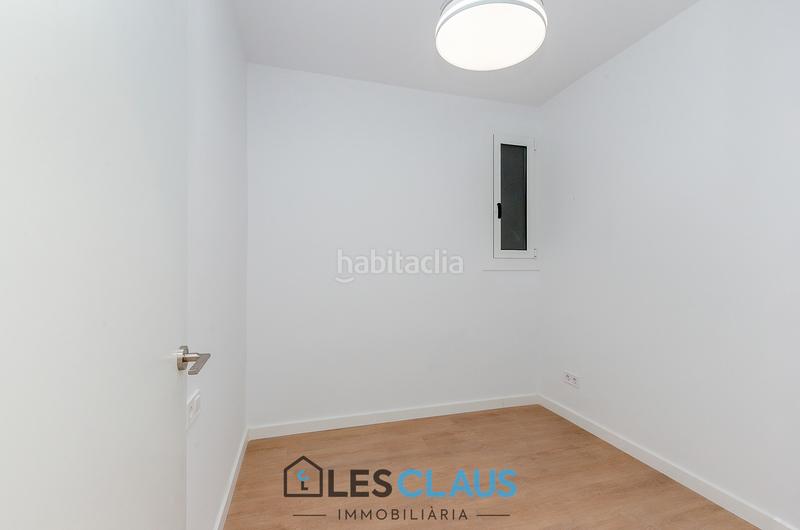 Foto b63fb0ba-97a8-4693-80b4-f2fa59450852. Flat with heating in Barri de les Corts Barcelona