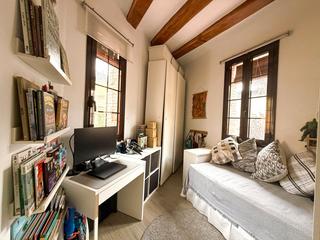 Flat  Carrer dels jocs florals