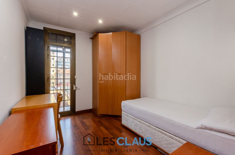 Foto da7c74f4-9d60-4ce9-9621-b4b5a929e376. Flat in La Nova Esquerra de l´Eixample Barcelona