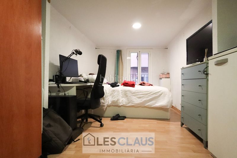 Foto 5670cb21-ab50-4677-94f3-b4defaba5906. Piso en Hostafrancs Barcelona