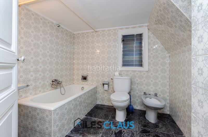 Foto 2d0c359a-2b84-4e01-826a-95a897f84dfb. Piso en Dreta de l´Eixample Barcelona